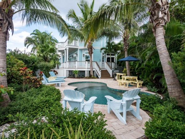 Anna Maria Holmes Beach 4 Bedroom Vacation Rental Sleeps 10