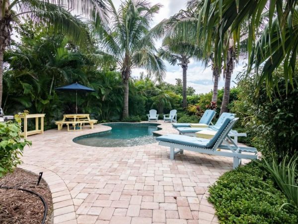 Anna Maria Holmes Beach 4 Bedroom Vacation Rental Sleeps 10
