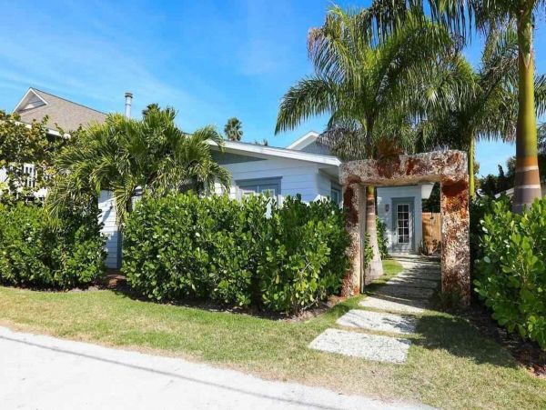 Anna Maria 4 Bedroom Vacation Home Sleeps 10