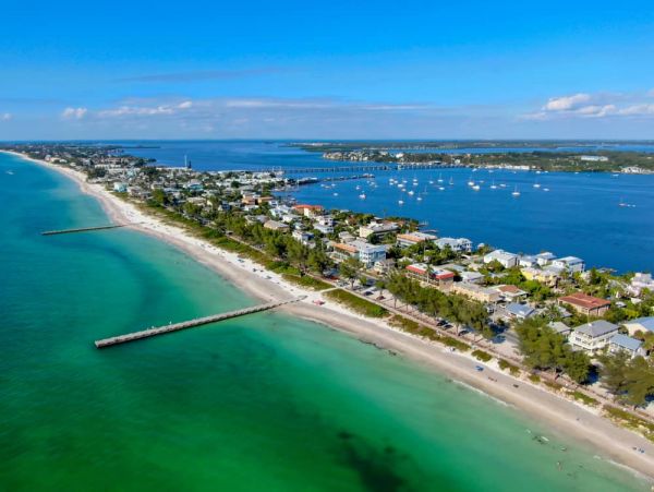 Anna Maria 4 Bedroom Vacation Home Sleeps 10