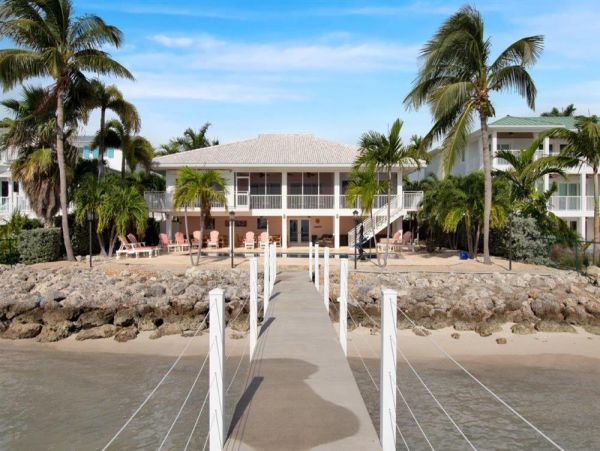 Short Walk to Beach Key Colony Vacation Home Private Pool