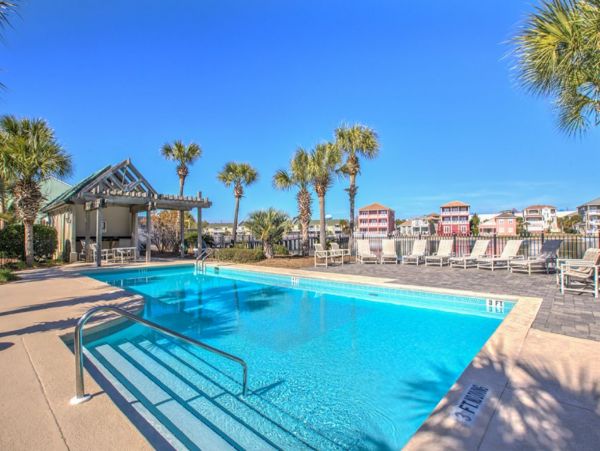 Destin Vacation Pool Home 7 Bedrooms Sleeps Twenty Guests