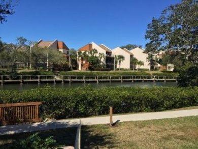 Canal Front Condo 3 Bedrooms Sleeps 6 Walk To Beach