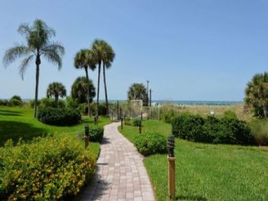 Canal Front Condo 3 Bedrooms Sleeps 6 Walk To Beach