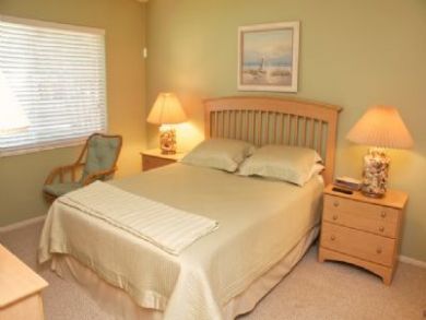Queen Bedroom