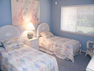 Twin Bedroom