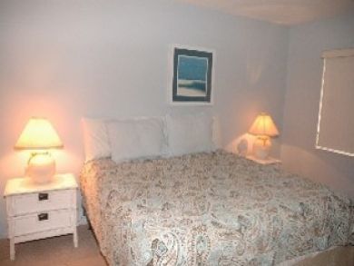 Queen Bed in Master Bedroom