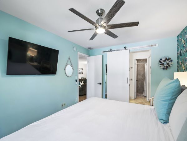 Holmes Beach  Condo Two Bedroom