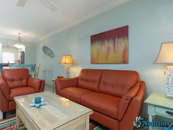 Two Bedroom Beach Condo Sleeps 4 Communal Pool