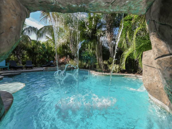 Eight Bedroom Deluxe Anna Maria Rental with Private Pool