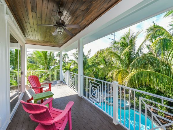 Eight Bedroom Deluxe Anna Maria Rental with Private Pool