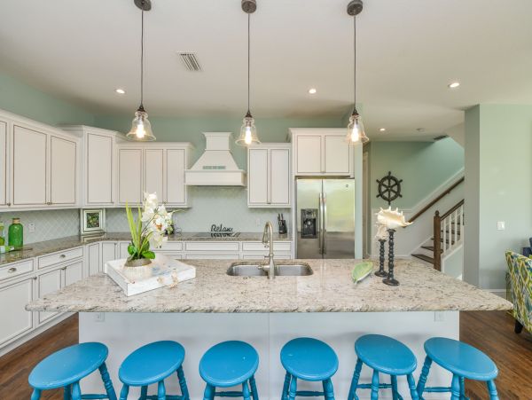 Eight Bedroom Deluxe Anna Maria Rental with Private Pool