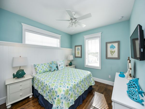 Eight Bedroom Deluxe Anna Maria Rental with Private Pool
