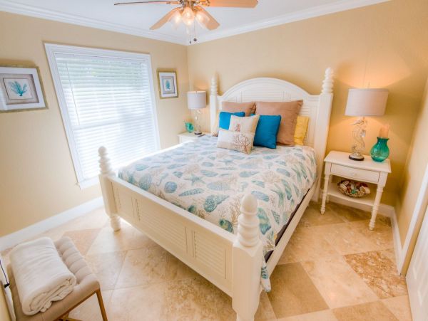 Holmes Beach Luxury Vacation Rental Home Four Bedrooms