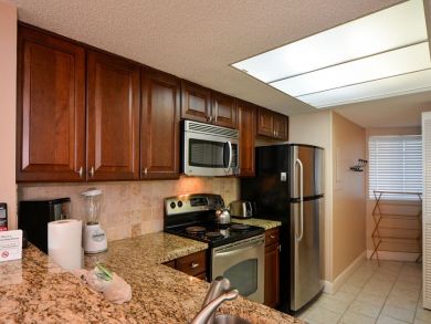 Miramar Vacation Condo Sleeps Six Guests.