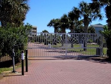 Entrance to Complex Entrance to Complex