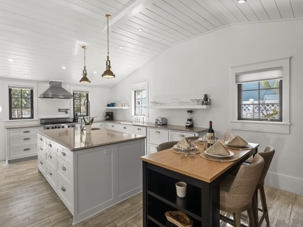 Anna Maria Island Vacation Rental – Canal Front Beach Retreat