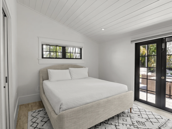 Anna Maria Island Vacation Rental – Canal Front Beach Retreat