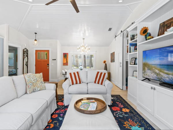 Anna Maria Island Vacation Pool Home Short Walk to Beach 4/5 Bedrooms