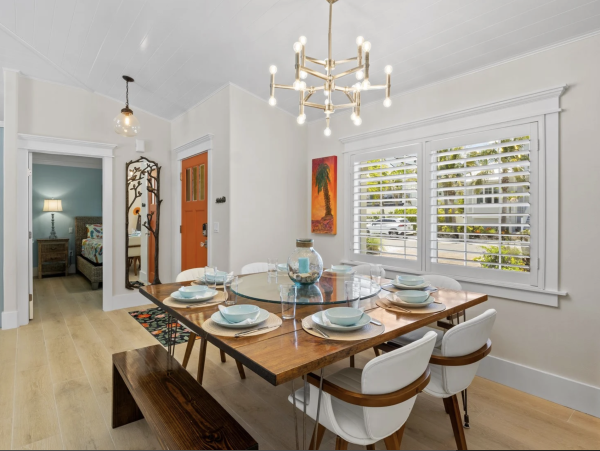 Anna Maria Island Vacation Pool Home Short Walk to Beach 4/5 Bedrooms