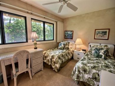Twin Beds in Guest Bedroom Twin Beds in Guest Bedroom