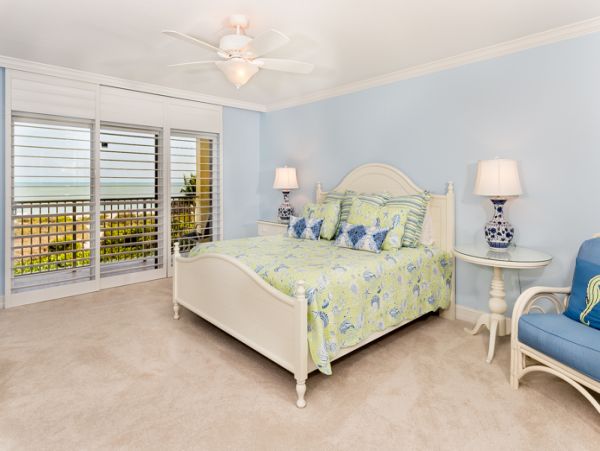 Luxury Beachfront Sanibel Vacation Rental with 3 Bedrooms