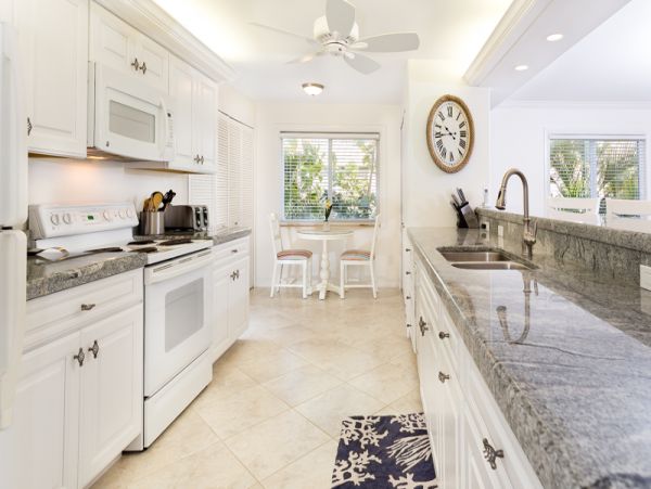 Luxury Beachfront Sanibel Vacation Rental with 3 Bedrooms