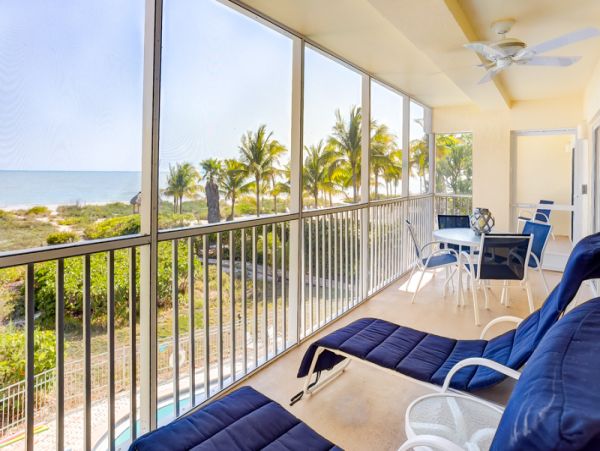 Luxury Beachfront Sanibel Vacation Rental with 3 Bedrooms