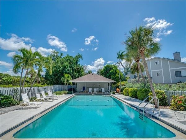Charming Three Bedroom Beachfront Residence Boca Grande Vacation