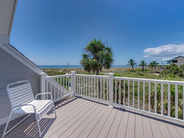 Charming Three Bedroom Beachfront Residence Boca Grande Vacation