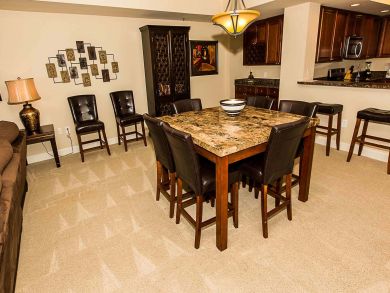 Dining Area for Six