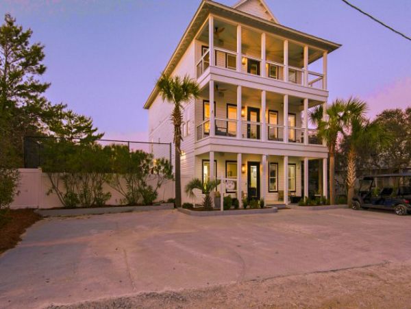 Luxury Vacation Home with Gulf Views Walk to Beach