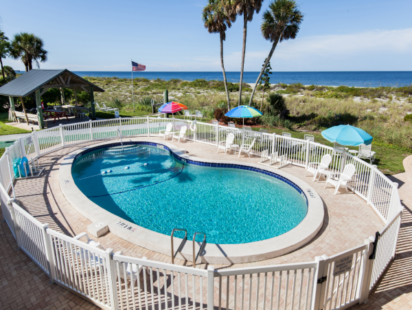 Charming Venice Condo with Gulf Views & Heated Pool