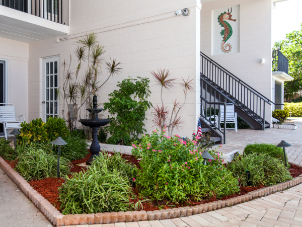 Charming Venice Condo with Gulf Views & Heated Pool