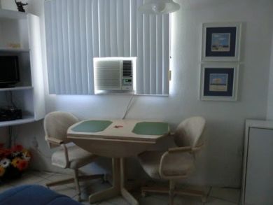 Dining Area Dining Area