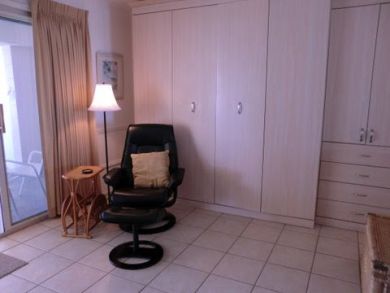 Studio with Murphy Beds