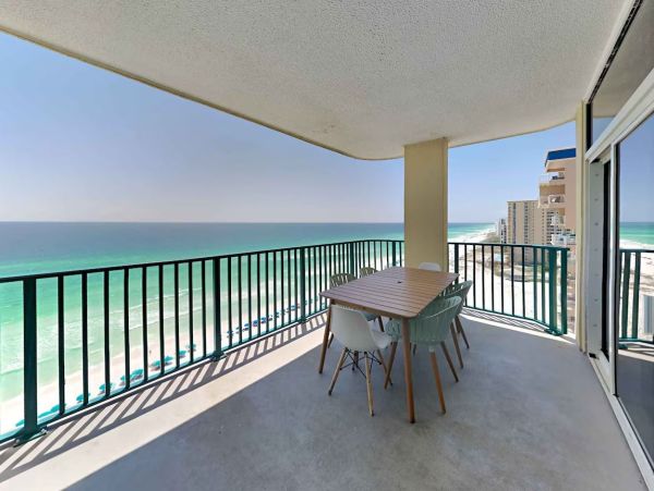 Luxury Destin Beachfront Condo Rental Gulf-View Vacation Home for Families & Groups
