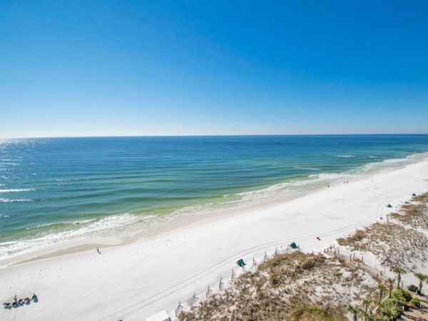 Luxury Destin Beachfront Condo Rental Gulf-View Vacation Home for Families & Groups