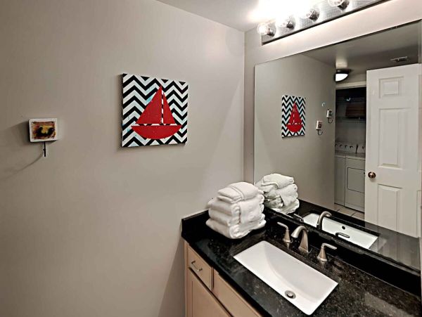 Luxury Destin Beachfront Condo Rental Gulf-View Vacation Home for Families & Groups