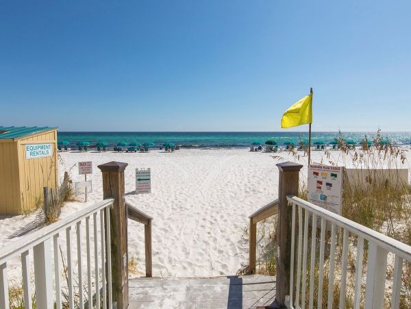 Luxury Destin Beachfront Condo Rental Gulf-View Vacation Home for Families & Groups