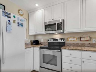Charming Vacation townhome on Miramar Beach. Call Today.
