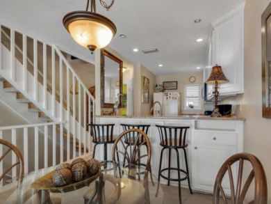 Charming Vacation townhome on Miramar Beach. Call Today.