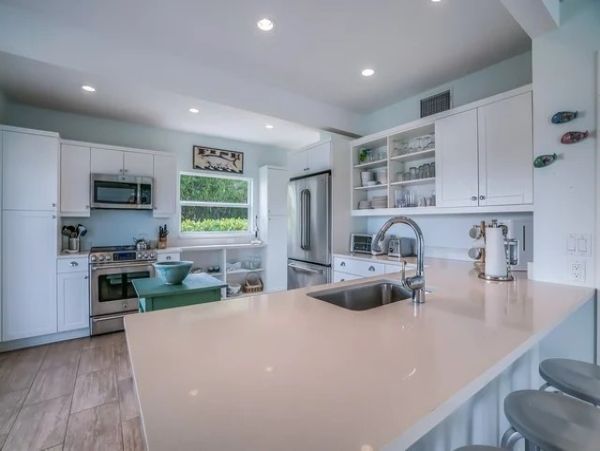 Luxury Four Bedroom Beach Vacation Home with Private Pool