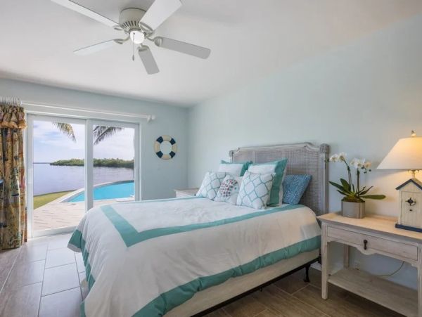 Luxury Four Bedroom Beach Vacation Home with Private Pool