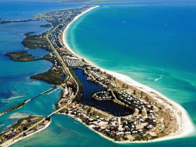 On Beach Boca Grande  Vacation Townhouse Three Bedrooms