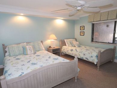 Sanibel Condo Rental on Beach with Three Bedrooms Sleeps 6