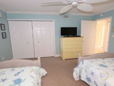 Sanibel Condo Rental on Beach with Three Bedrooms Sleeps 6