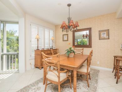 Dining Table & Chairs