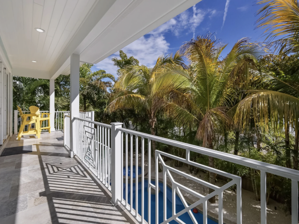 Luxury Five Bedroom Vacation Pool Home in Anna Maria