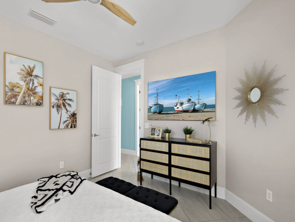 Luxury Five Bedroom Vacation Pool Home in Anna Maria